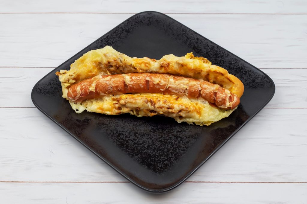 Frissen készített Hot Dog a Kossuth 1 Pékségből